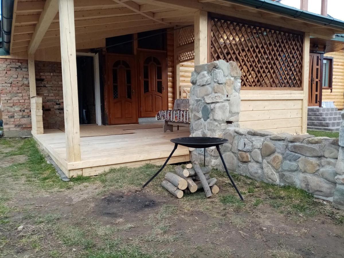 Садиба Федорчуків Гірська Хатина Sheshory Exterior foto